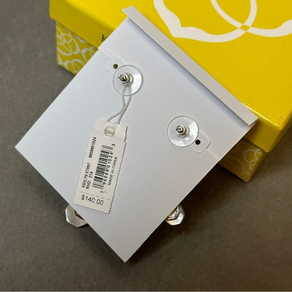 Kendra Scott NWT Ashlyn Statement Shell Earrings - Picture 5 of 5
